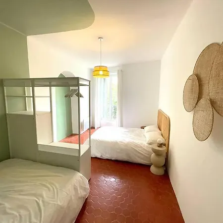 7 Pers-terrasse-vue Parc Апартаменты *